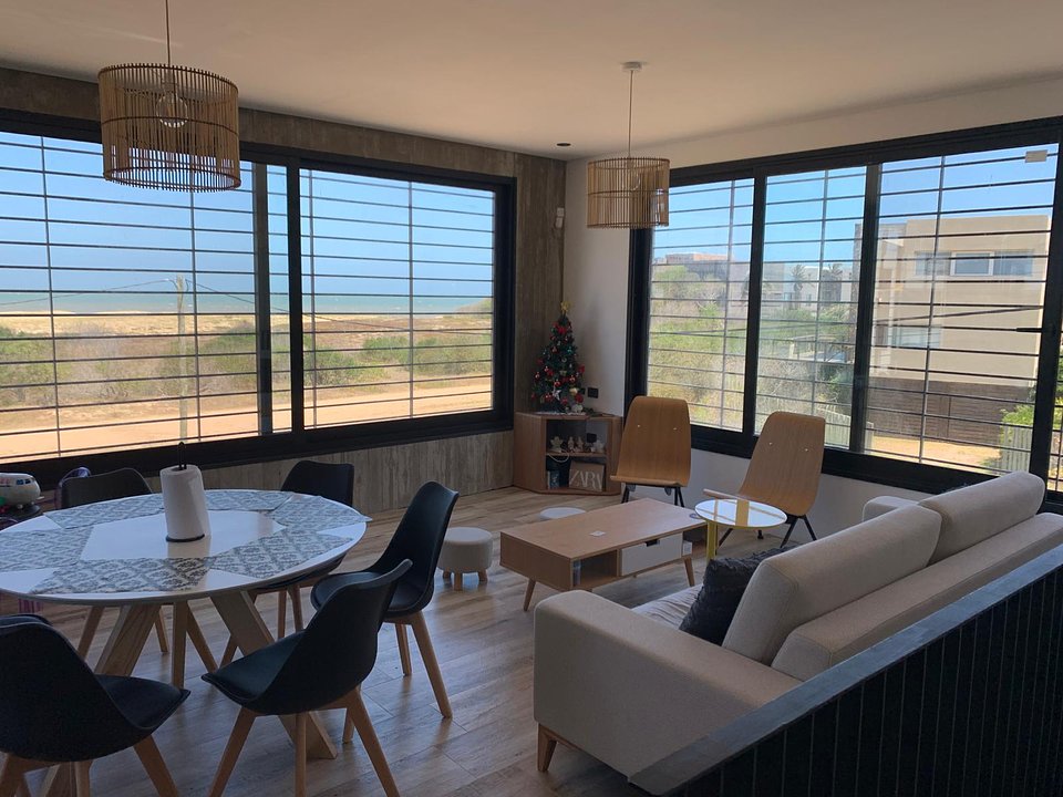 Funcional casa frente al mar en Santa Monica