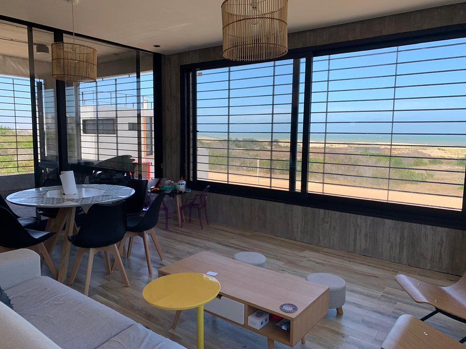 Funcional casa frente al mar en Santa Monica