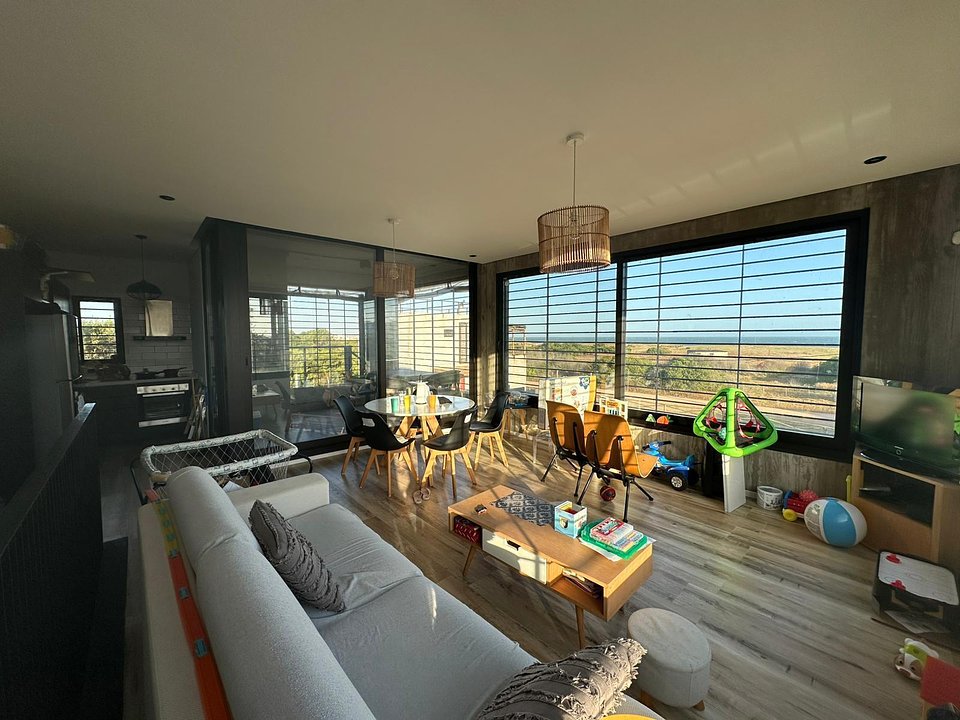 Funcional casa frente al mar en Santa Monica