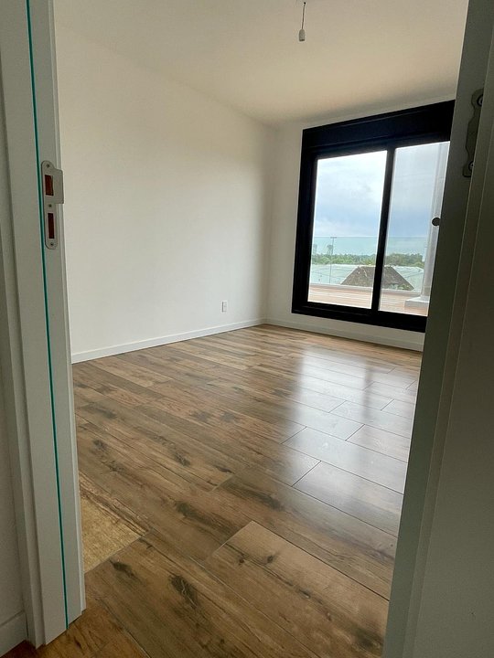 Amplio Y Luminoso, 3 Dormitorios, Terraza Panorámica!